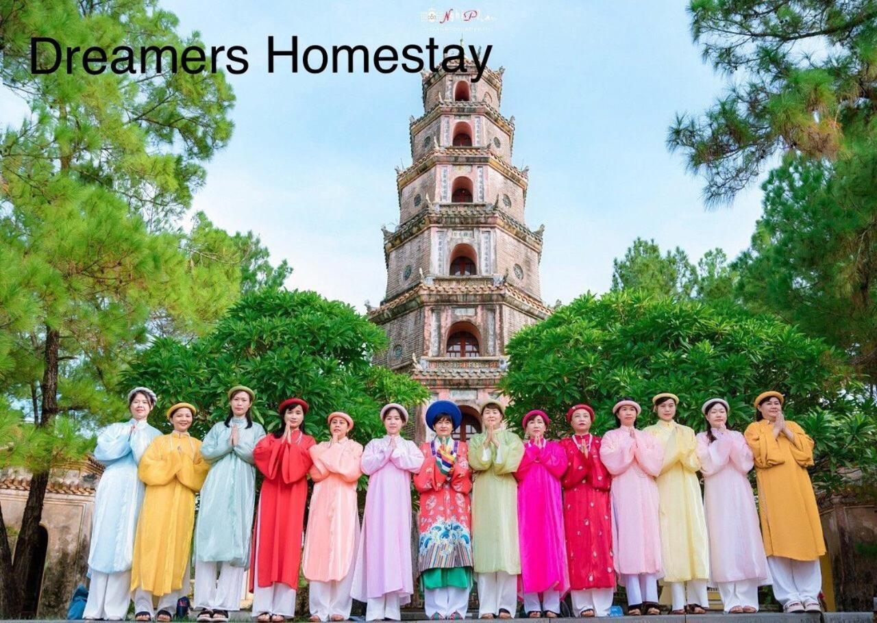 The Dreamers Homestay Hue Eksteriør bilde